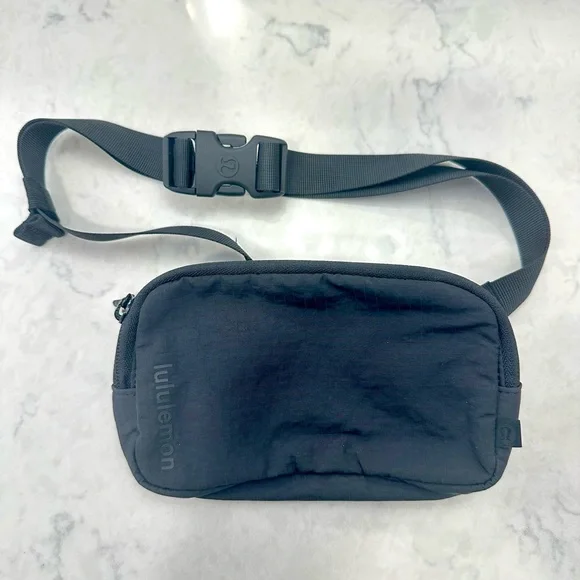 Lululemon Mini Belt Bag, Black - Picture 1 of 11